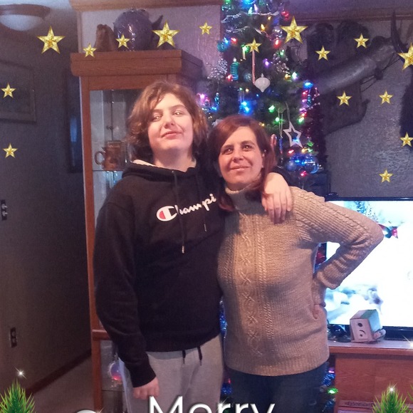 Meet your Posher, Jessica - Picture 1 of 1